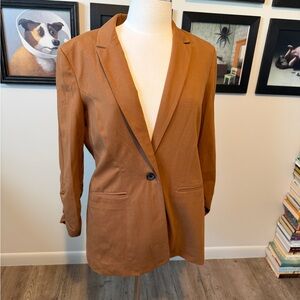 le chateau Women's camel Single-Button Blazer size large